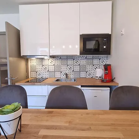 Renove 4 Pers. Avec Wifi, Proche Pistes Et Commerces - Superdevoluy - Fr-1-525-276 Apartment *
